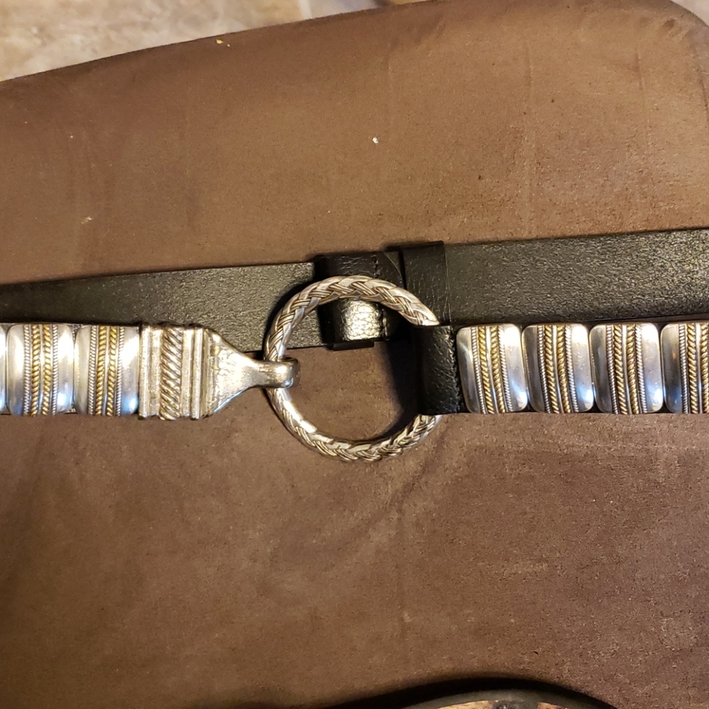 Chico's small adjustable belt